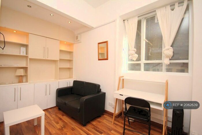 Studio To Rent In Frognal, London, NW3