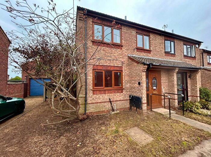 3 Bedroom Semi-detached House For Sale In Webster Way, Caister-On-Sea, Great Yarmouth, NR30