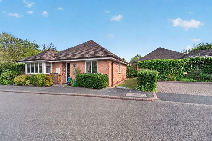 2 Bedroom Detached Bungalow For Sale In Avon Meadow Close, Stratford-Upon-Avon, CV37
