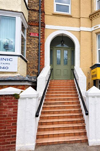 1 Bedroom Apartment To Rent In High Street, Broadstairs, CT10