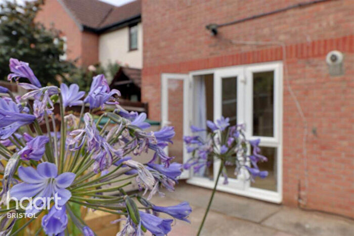 2 Bedroom End Of Terrace House To Rent In Pine Road, Bristol, BS10