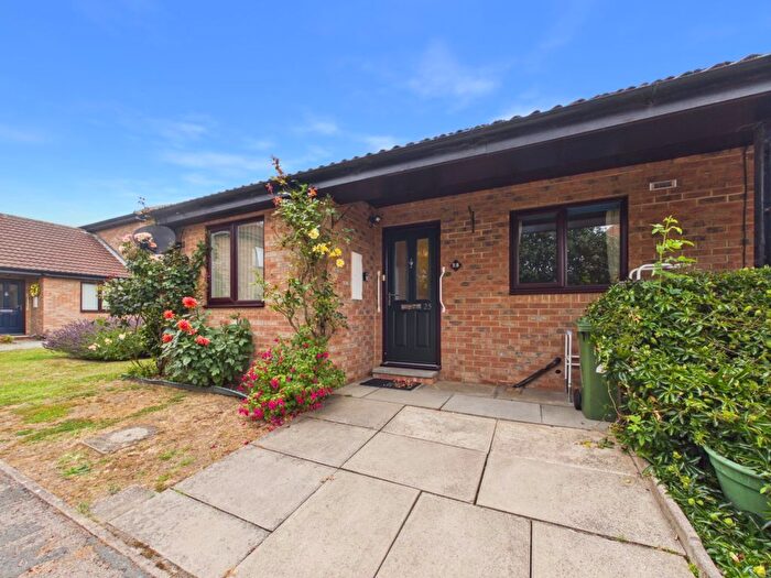2 Bedroom Terraced Bungalow For Sale In Sutcliffe Court, Whitby, YO21