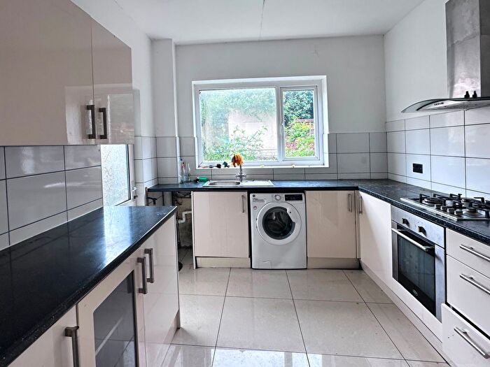 3 Bedroom Terraced House To Rent In Heol Y Gors, Townhill, Swansea, SA1