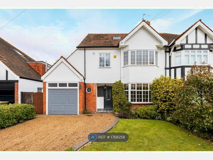5 Bedroom Semi-Detached House To Rent In Beauchamp Road, East Molesey, KT8