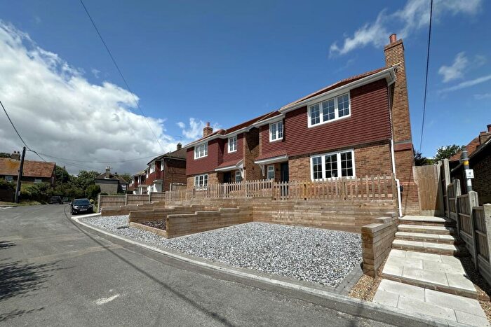 4 Bedroom Detached House For Sale In Back Street, Ringwould, CT14