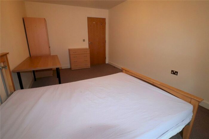 2 Bedroom Apartment For Sale In Voyager, Sherborne Street, Birmingham, B16