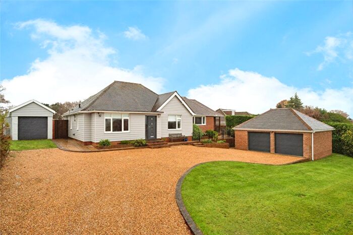 3 Bedroom Bungalow For Sale In Langham Road, Robertsbridge, East Sussex, TN32