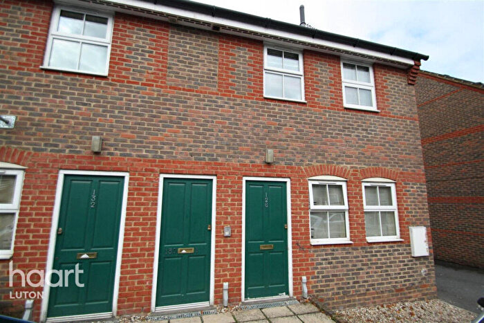 2 Bedroom Maisonette To Rent In Albert Road, Bedfordshire, LU1