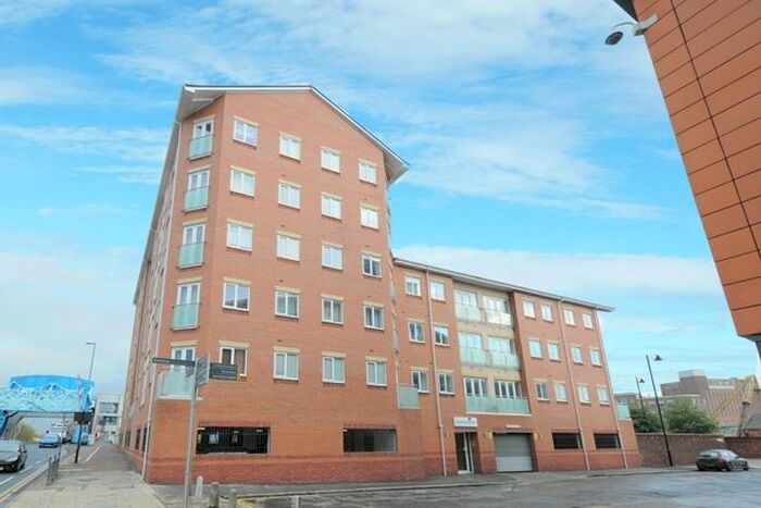 1 Bedroom Flat To Rent In Wincolmlee, Hull, HU2