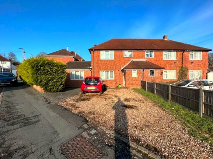 4 Bedroom Semi-Detached House To Rent In Camberley, GU16