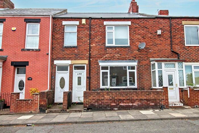 1 Bedroom Flat To Rent In Carley Road, Sunderland, Tyne And Wear, SR5
