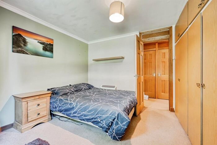 2 Bedroom Flat For Sale In Clarence Gardens, Hyndland, Glasgow, G11