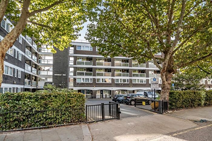 3 Bedroom Flat For Sale In Portobello Road, London, W10