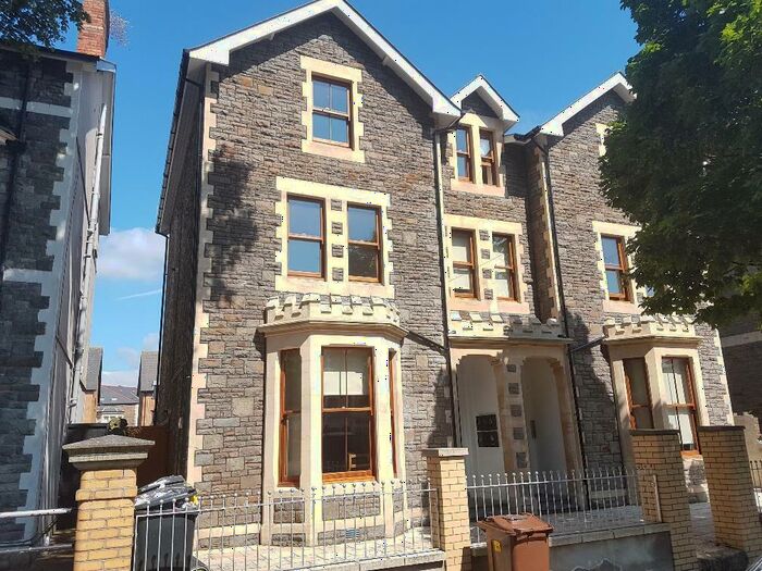 2 Bedroom Apartment To Rent In The Walk, Roath, Cardiff, CF24