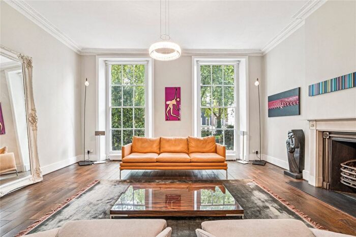 5 Bedroom Terraced House To Rent In Connaught Square, London, W2