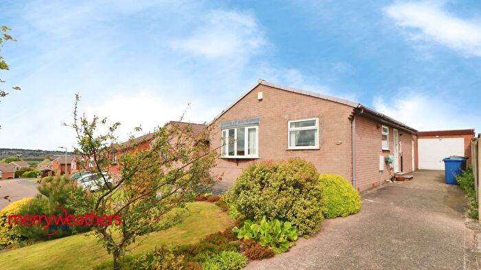 2 Bedroom Detached Bungalow For Sale In Stanbury Close, Barnsley, S75