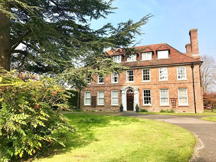 2 Bedroom Flat For Sale In Delves Close, Ringmer, Lewes, East Sussex, BN8