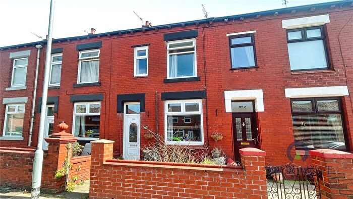 3 Bedroom Terraced House To Rent In Boundary Park Road, Oldham, OL1