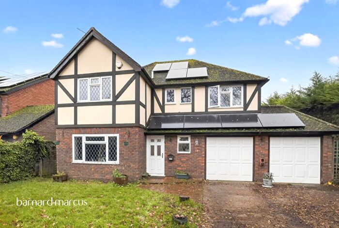 4 Bedroom Detached House For Sale In Weare Street, Ockley, Dorking, RH5
