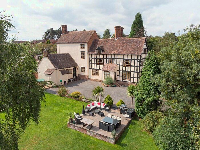 Houses for sale & to rent in DY10 4JA, Walton Road,,Hartlebury