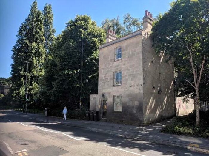 1 Bedroom Apartment To Rent In Lower Bristol Road, Bath, BA2