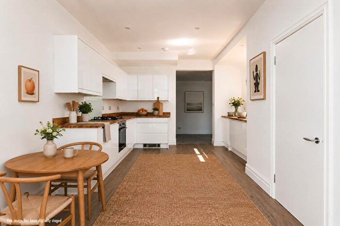 3 Bedroom Terraced House For Sale In Somerset Road, Knowle, BS4