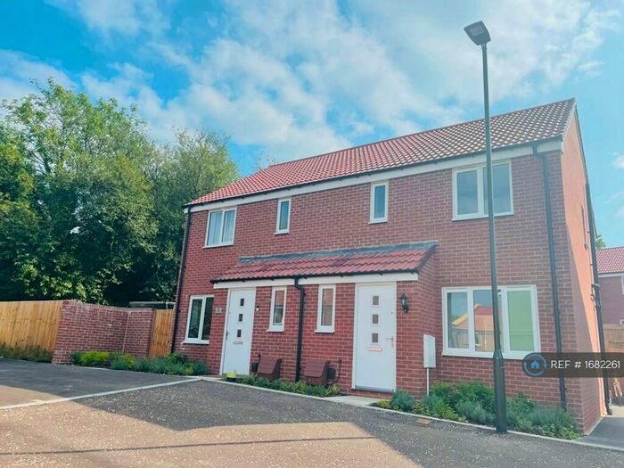 3 Bedroom Semi-Detached House To Rent In Fossebridge Place, Cheltenham, GL52