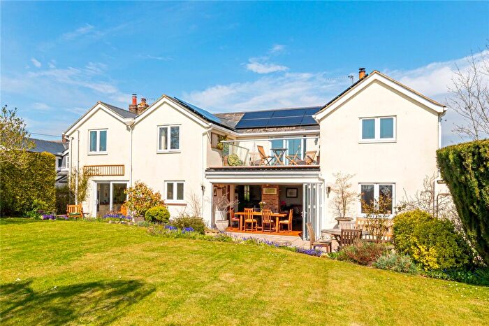 3 Bedroom Link Detached House For Sale In Stert, Devizes, Wiltshire, SN10