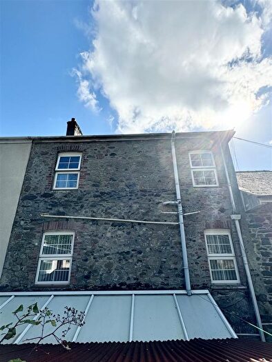 2 Bedroom Flat To Rent In Fore Street, Ivybridge, PL21