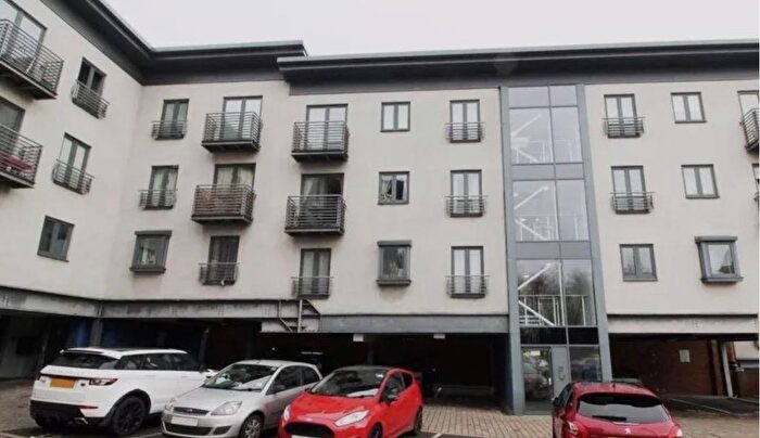 1 Bedroom Flat For Sale In Wolverhampton Street, Walsall, WS2