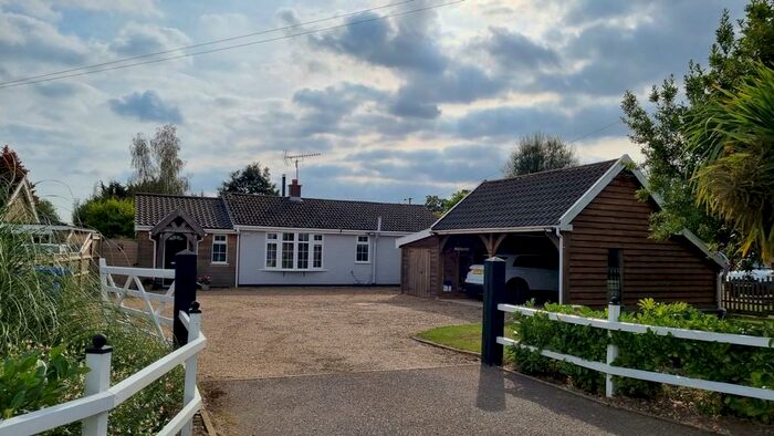 3 Bedroom Detached Bungalow For Sale In Nollers Lane, Spexhall, IP19