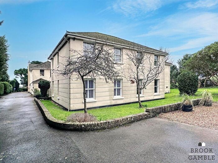 1 Bedroom Flat For Sale In Haystoun House, Church Street, Willingdon, Eastbourne, BN22