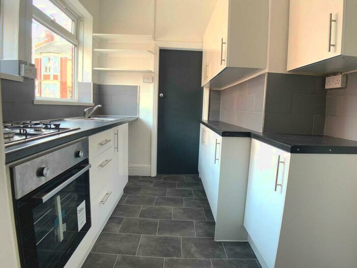 2 Bedroom Flat To Rent In Saltwell Street, Gateshead, NE8