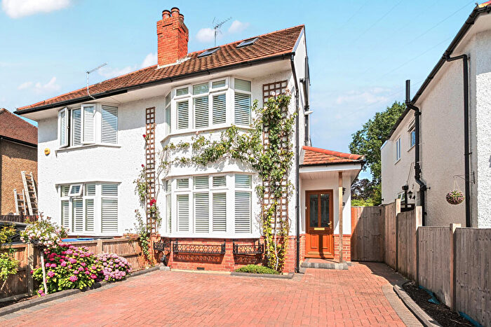 4 Bedroom Semi-Detached House For Sale In Church Road, Byfleet, KT14