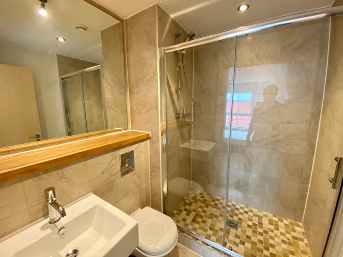 2 Bedroom Apartment To Rent In Rusholme Place, Manchester, M14