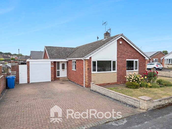 3 Bedroom Detached House For Sale In Newlands Avenue, Skellow, Doncaster, South Yorkshire, DN6