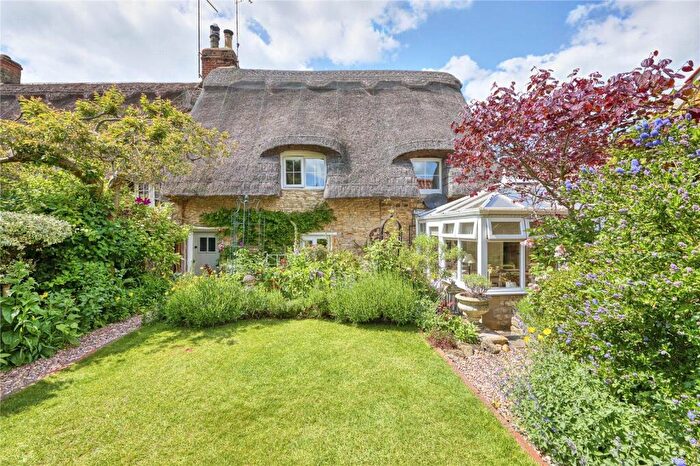 2 Bedroom Semi-Detached House For Sale In Chapel Lane, Elton, PE8