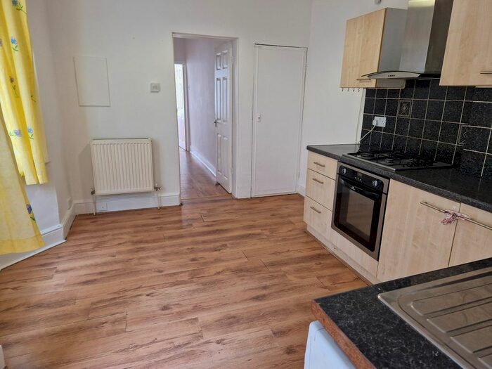 1 Bedroom Flat To Rent In High Town Road, Luton, LU2