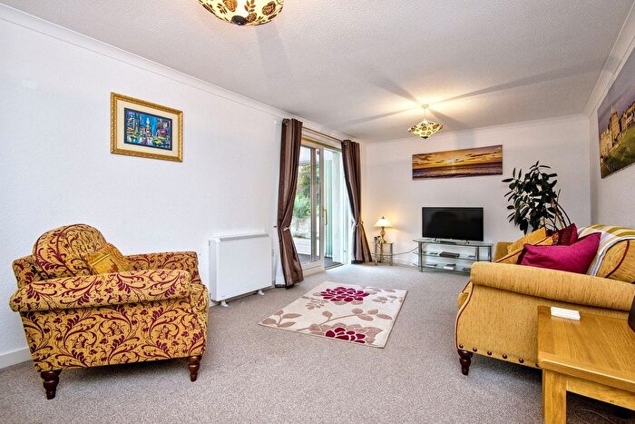 1 Bedroom Flat For Sale In Argyle Court, St Andrews, KY16