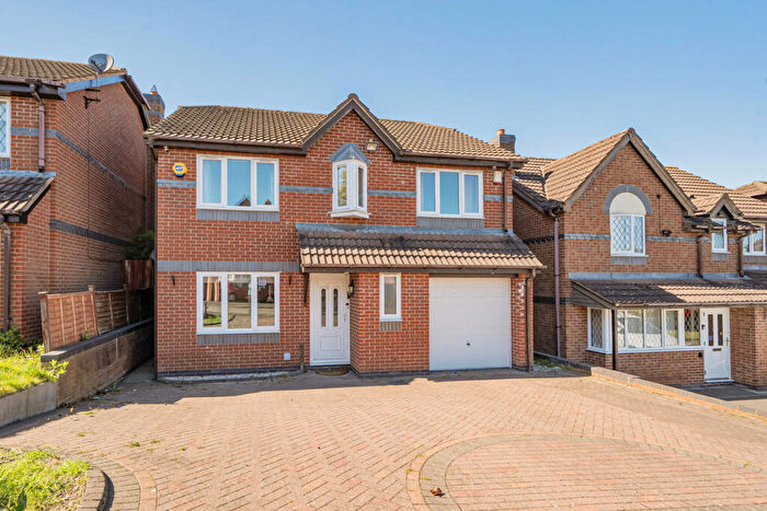 4 Bedroom Detached House For Sale In Warwick Road, Sutton Coldfield, B73