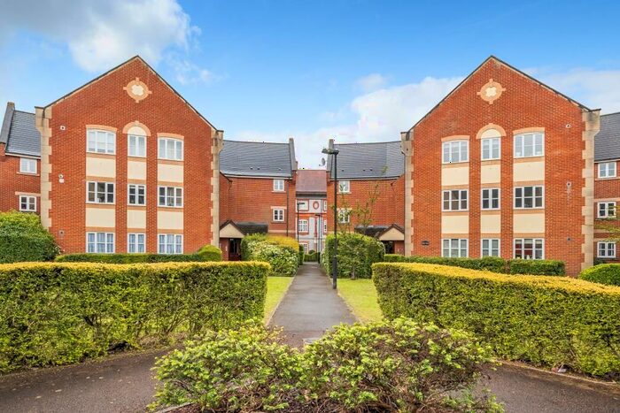 2 Bedroom Flat To Rent In Bennett Crescent, East Oxford, OX4