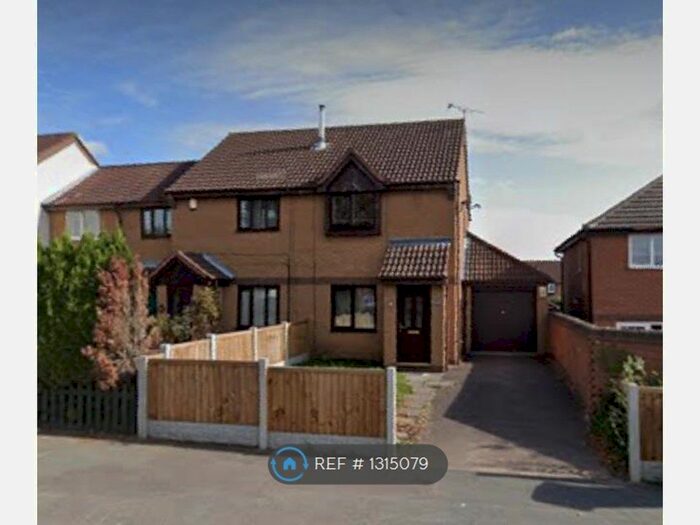 2 Bedroom Semi-Detached House To Rent In Beechdale Road, Nottingham NG8