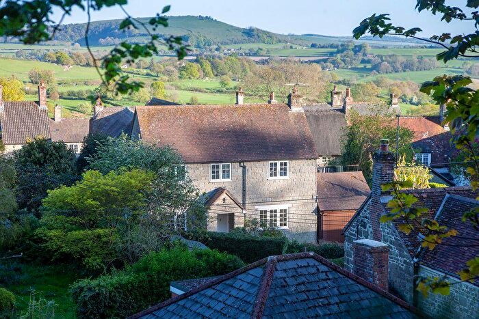 3 Bedroom Detached House For Sale In Laundry Lane, Shaftesbury, SP7