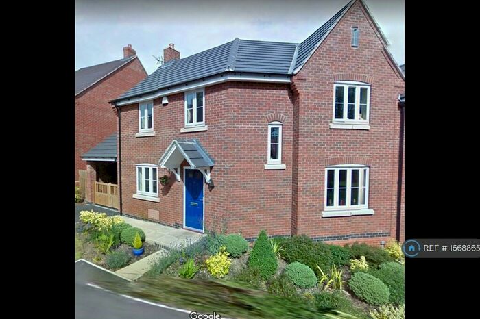 3 Bedroom Semi-Detached House To Rent In Beechrome Drive, Earl Shilton, Leicester, LE9