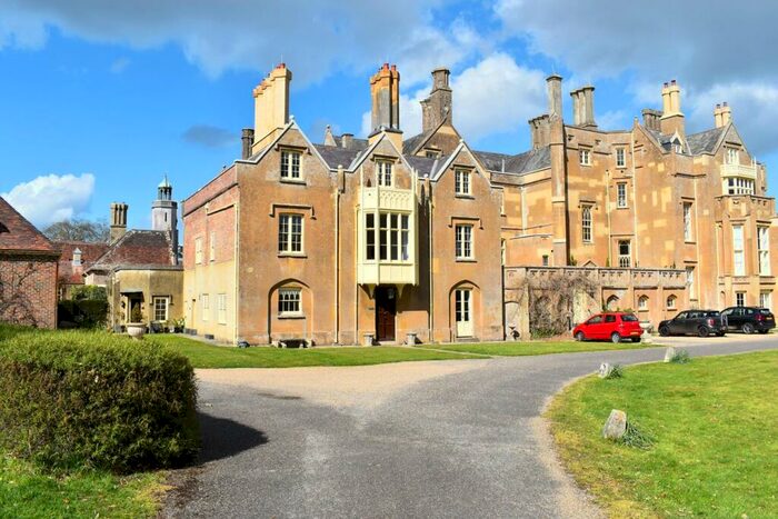 6 Bedroom Manor House For Sale In Hurn Court Lane, Hurn, Christchurch, BH23