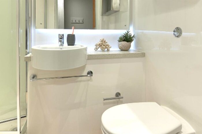 Studio To Rent In Long Street, London, E2