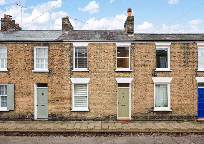 4 Bedroom Terraced House For Sale In John Street, Cambridge, CB1