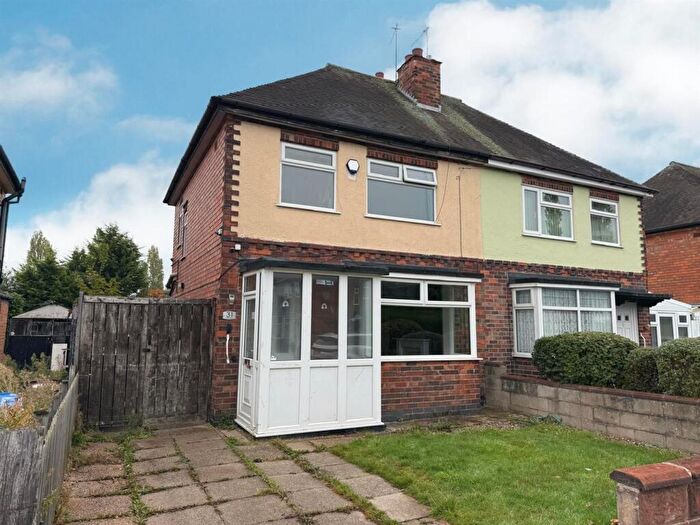 3 Bedroom Semi Detached House For Sale In Friary Avenue, Allenton, Derby, DE24
