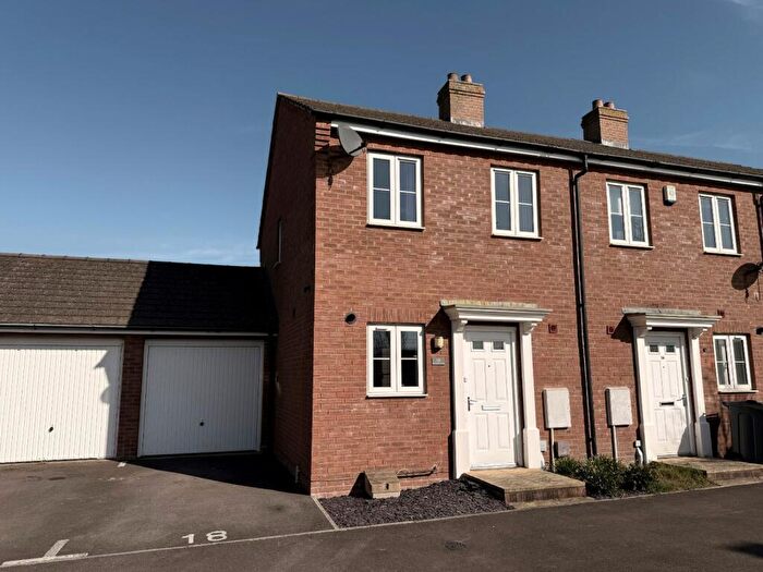 2 Bedroom Semi-Detached House To Rent In Wendling Road Kingsway, Quedgeley, Gloucester, Gloucestershire, GL2