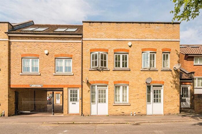 2 Bedroom Terraced House To Rent In Lownes Courtyard, Lee, SE13